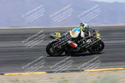 media/Apr-05-2024-Apex Assassins-CVMA Friday Practice (Fri) [[ee2ef04f2b]]/3-Racer 2/Session 3 (Bowl Speed Pans)/